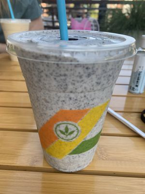 Cookies and cream shake…really good!  (Oat milk based) at Plant Power Fast Food in Sacramento