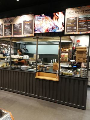 Verkaufsstand at Loco Chicks in Hamburg