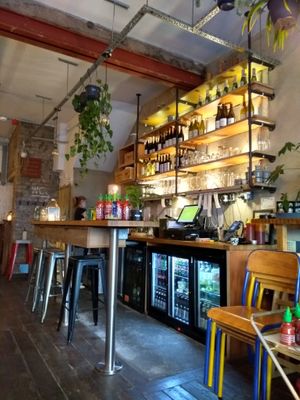 Bar complete with reassuring quantity of Sriracha at Itto in North London