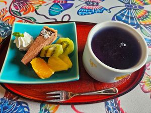 Special Lunch Plate "Sachibaru no NIwa Gozen" - Desert (tarte is vegan, cream probably isn't), 3,500 Yen at Yama-no-chaya Rakusui in Nanjo