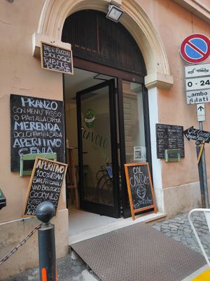 Entrance at Col Cavolo - Vegan Bistrot in Rome