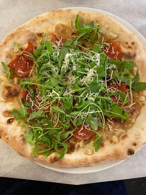 Pizza carpaccio at La Soffitta Renovatio in Rome