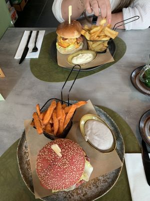 De roze is de vegan burger  at Beyond Lunchcafé & Patisserie in Nuenen