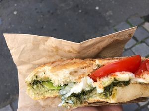 Mozarella-Sandwich mit Tomate und Avocado  at Hempies - Odonien Biergarten in Cologne