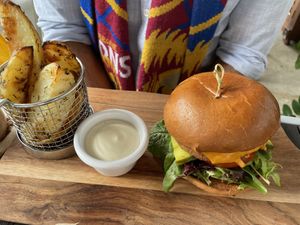 Cheeseburgerr  at Nurcha Kawana in Birtinya