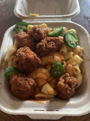Buffalo Mac n Cheese at Side Chicks in San Antonio