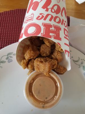 Popcorn chicken at Side Chicks in San Antonio
