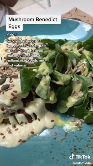 Mushroom Benedict Eggs at Rubik's in Thessaloniki