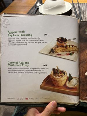 Menu  at An Nhien Garden in Hue