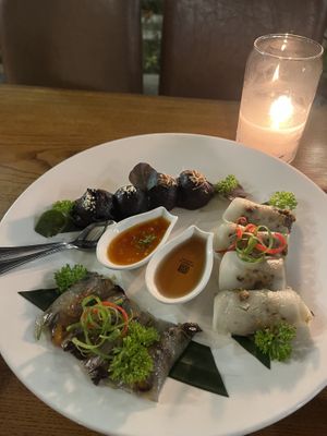 Hue Plate  at An Nhien Garden in Hue