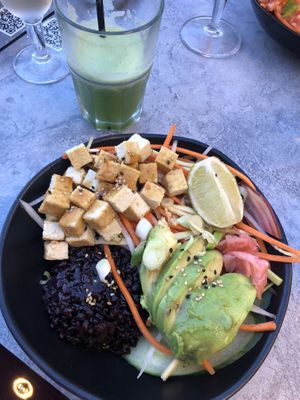 Poke bowl vegan   at L'Agrume in Nice