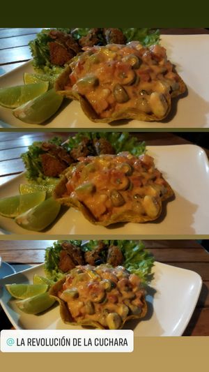  at La Revolución de la Cuchara in Bogota