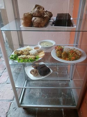 Menu del Dia options, plus pastries at La Revolución de la Cuchara in Bogota