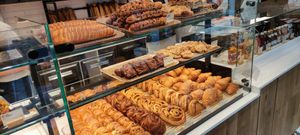 Viennoiseries at Land & Monkeys - Amsterdam in Paris