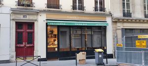 Facade near métro Liège at Land & Monkeys - Amsterdam in Paris