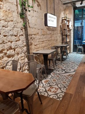 Plusieurs places assises  #Veganuary at Land & Monkeys - Amsterdam in Paris