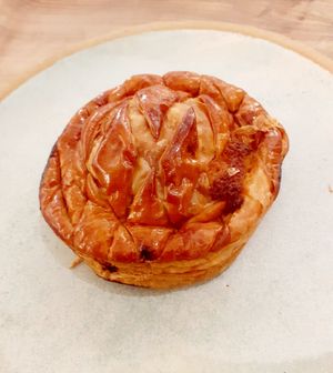 Galette individuelle 4€ (sur place) #Veganuary at Land & Monkeys - Amsterdam in Paris