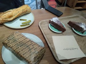  at Land & Monkeys - Amsterdam in Paris