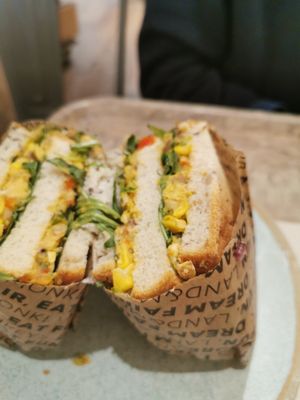  at Land & Monkeys - Amsterdam in Paris