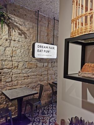  at Land & Monkeys - Amsterdam in Paris