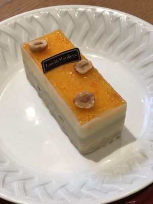 Bûche individuelle   at Land & Monkeys - Amsterdam in Paris