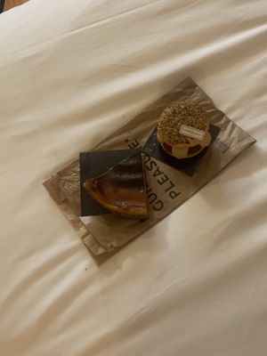   at Land & Monkeys - Amsterdam in Paris