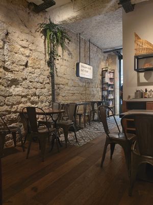  at Land & Monkeys - Amsterdam in Paris