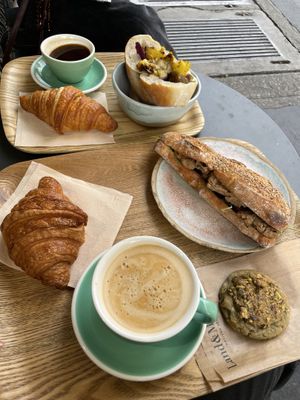    at Land & Monkeys - Amsterdam in Paris