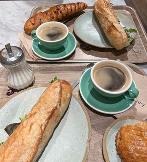   at Land & Monkeys - Amsterdam in Paris