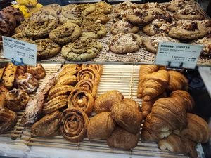  at Land & Monkeys - Amsterdam in Paris