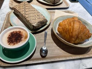  at Land & Monkeys - Amsterdam in Paris