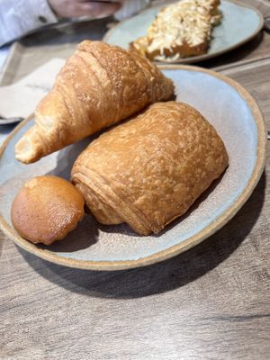   at Land & Monkeys - Amsterdam in Paris