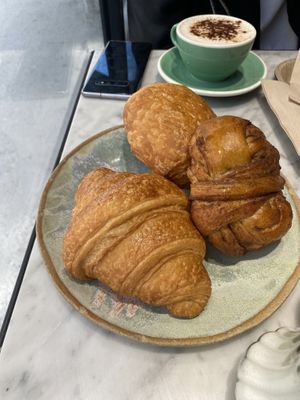   at Land & Monkeys - Amsterdam in Paris