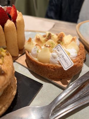 Citroen tart  at Land & Monkeys - Amsterdam in Paris