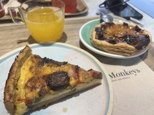   at Land & Monkeys - Amsterdam in Paris