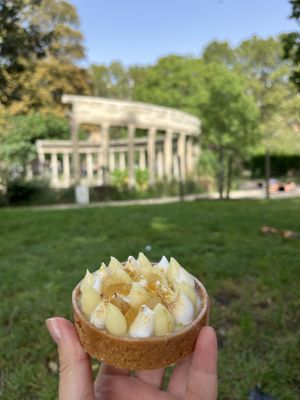   at Land & Monkeys - Amsterdam in Paris