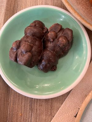  at Land & Monkeys - Amsterdam in Paris