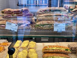  at Land & Monkeys - Amsterdam in Paris