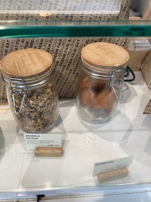  at Land & Monkeys - Amsterdam in Paris