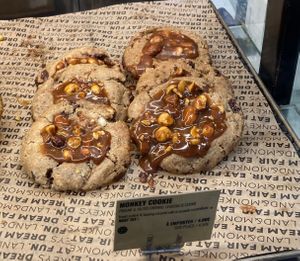  at Land & Monkeys - Amsterdam in Paris