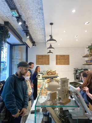 Formules Petit-Dej and Dej    at Land & Monkeys - Amsterdam in Paris