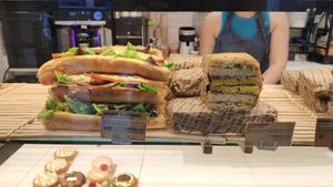  at Land & Monkeys - Amsterdam in Paris