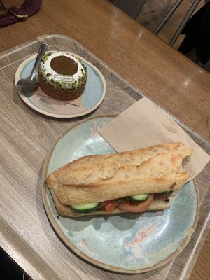   at Land & Monkeys - Amsterdam in Paris