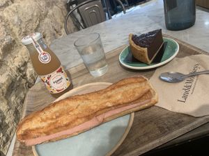   at Land & Monkeys - Amsterdam in Paris