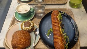  at Land & Monkeys - Amsterdam in Paris