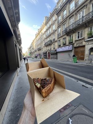   at Land & Monkeys - Amsterdam in Paris