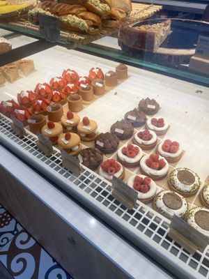   at Land & Monkeys - Amsterdam in Paris