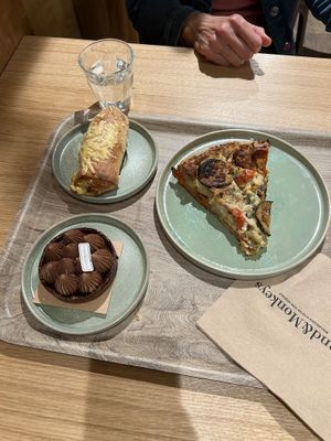 Quiche, sausage roll with cheese and chocolate tart  at Land & Monkeys - Amsterdam in Paris