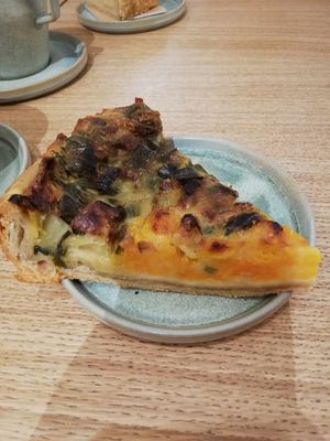 Round 3: Butternut & leek quiche, superb at Land & Monkeys - Amsterdam in Paris