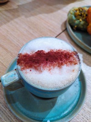 Cappuccino at Land & Monkeys - Amsterdam in Paris